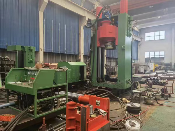 ZFY1.8/40/250(AT1800)反井鉆機 ZFY1.8/40/250(AT1800)反井鉆機